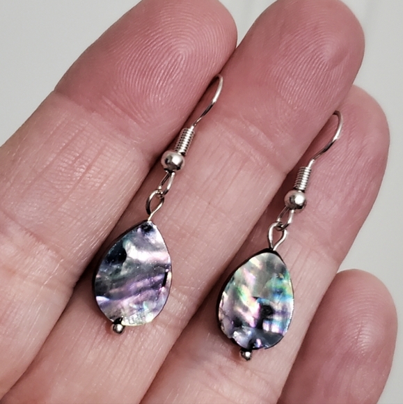 boutique Jewelry - 925 silver hook-Abalone Shell Teardrop Dangle Earrings EUC